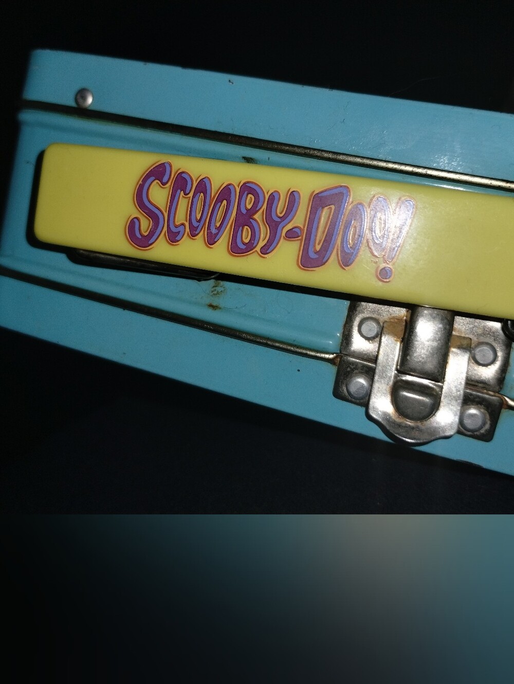 Scooby-Doo Mystery Machine Lunchbox Blue and Green - Picture 4 of 4